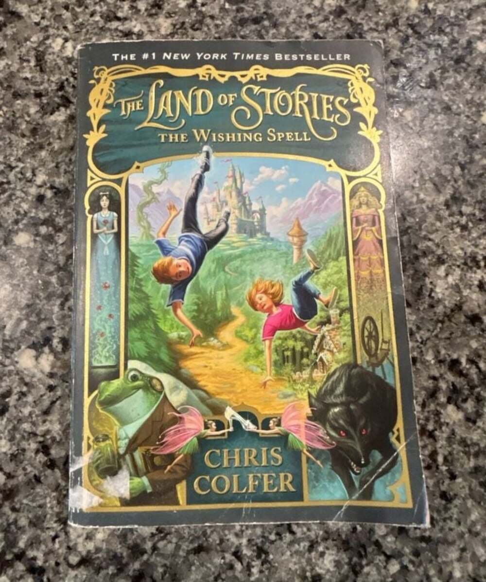 Chris Colfer, Land of Stories Set, ISBN 9780316480840, Complete Series - .com,